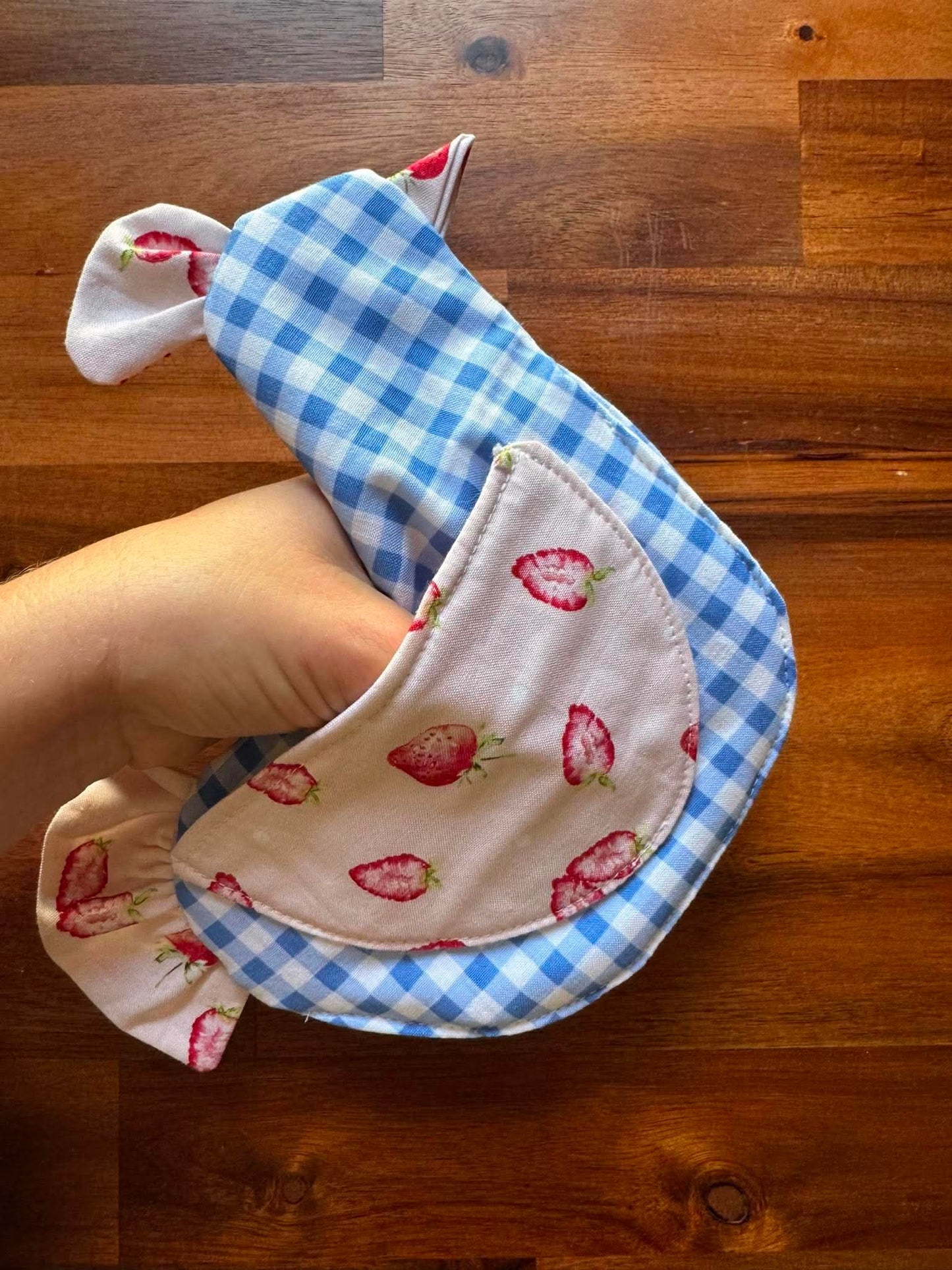 handmade chicken oven mit